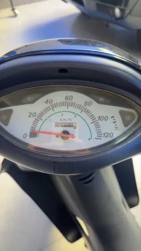 Honda biz 100ks 2005 zera de tudo!