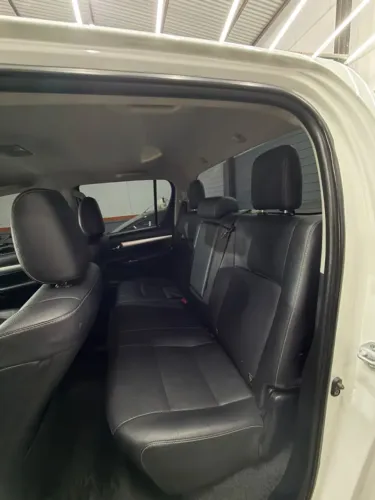 Toyota Hilux CD SRX 4X4 2.8 TDI 16V Diesel Aut. 2021