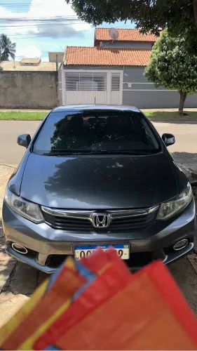 Honda Civic Sedan LXS 1.8/1.8 Flex 16V Mec. 4P 2014