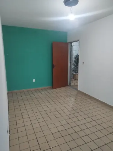 Apartamento no Conjunto Medeiros Neto III