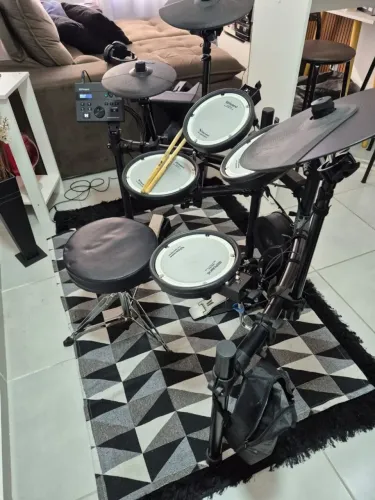 Bateria Eletrônica