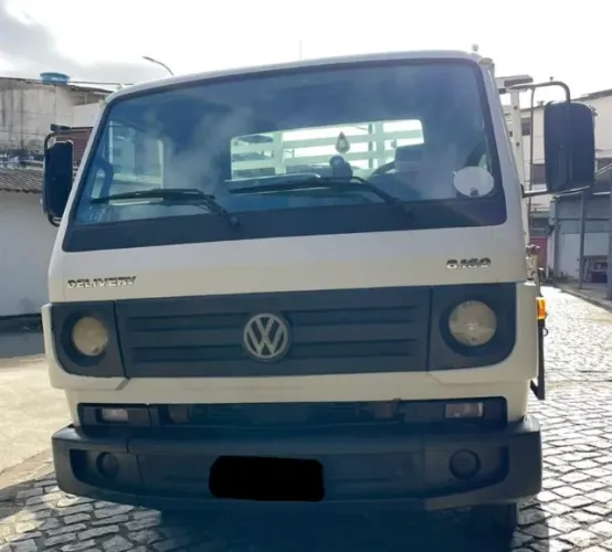 VW 8.160- 2013 - Carroceria 6m - Pronto p/ Trabalhar - Bom estado