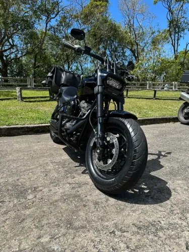 Harley Fat Bob 2020 All Black
