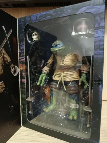 Tartaruga ninja monstro - Leonardo (Action Figure)