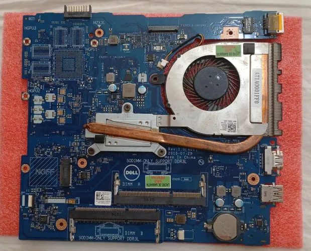 Placa Mãe notebook Dell inspiron 5458 5558 5758 i5 La-b843p
