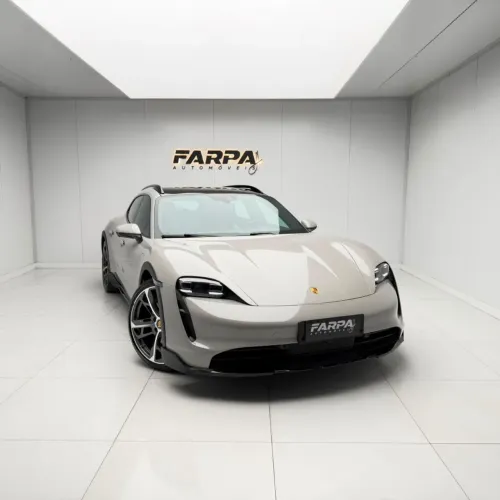 Porsche Taycan 4 Cross Turismo (elétrico) 2023