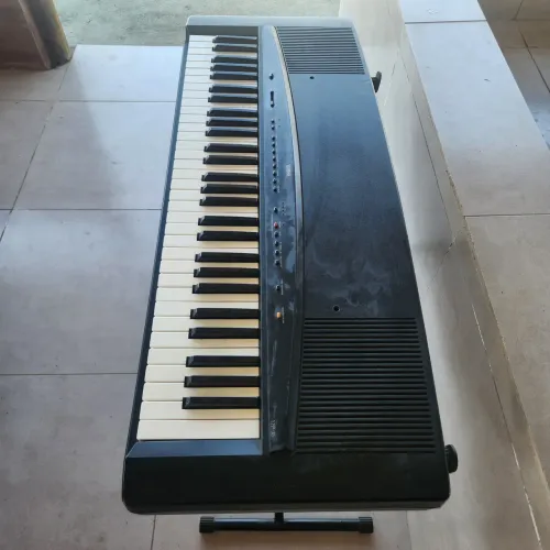 Piano eletrico Yamaha