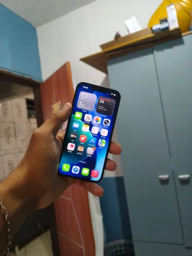 iPhone 13 128gb - Funcionando Perfeitamente 