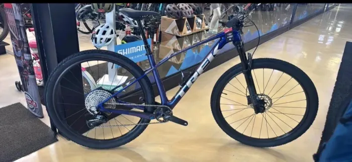 TREK CARBONO Pro Caliber 9.5 M/L