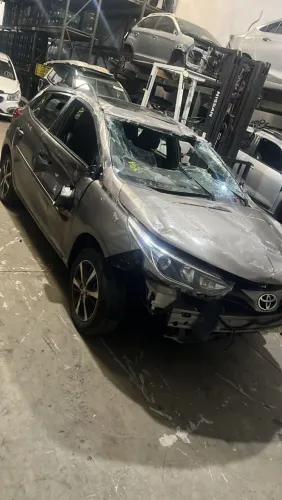 SUCATA PEÇAS TOYOTA YARIS HATCH 1.5 16V AUT 2021