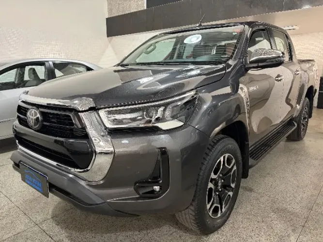 Toyota Hilux CD SRX 4X4 2.8 TDI 16V Diesel Aut. 2021