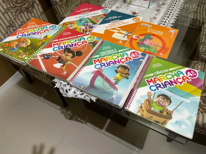 Livros - MARCHA CRIANÇA 4º ANO Editora Spicione