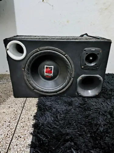 Caixa de som filé
