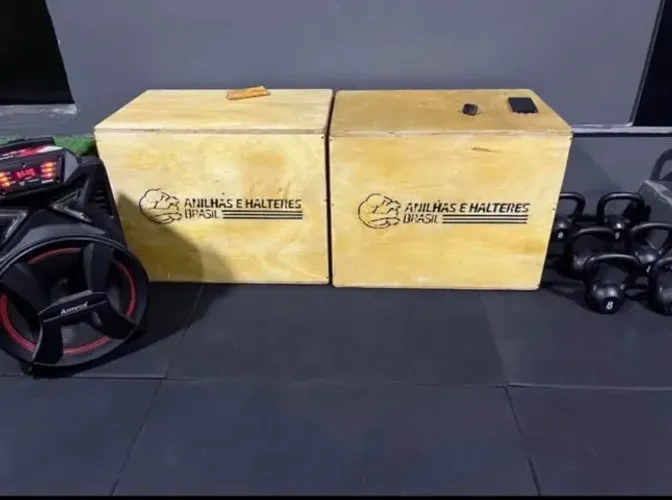 Box Jump (Caixotes de CrossFit)