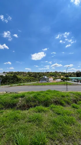 Terreno à venda em Indaiatuba, Chácara Alvorada, com 300 m², Residencial Casa do Lago