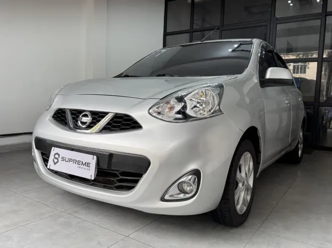 Nissan March SV 1.6 16V Flexstart 5P Aut. 2017