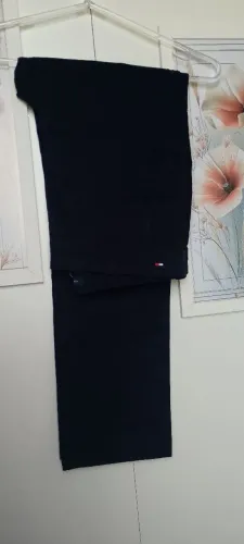 Calça Tommy Hilfiger tamanho 12