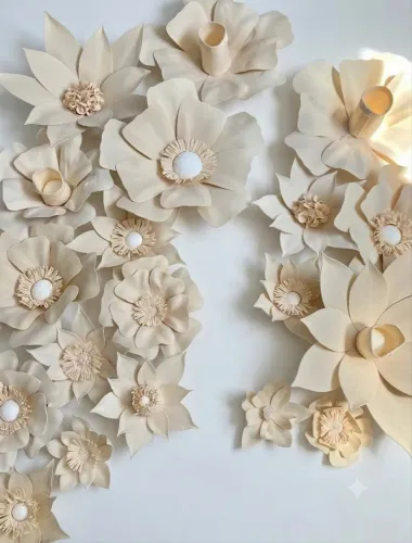 Flores Gigantes para Decoração de Vitrines | Venda e Locação