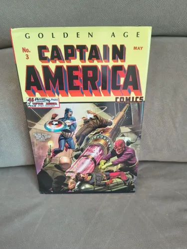 Omnibus Golden Age Capitão América 01