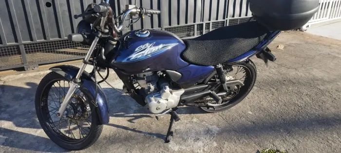 CG 125 ES partida elétrica e freio a disco