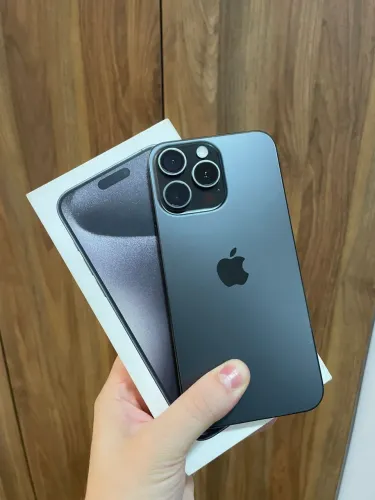 iPhone 15 pro maxx sem detalhes / somos a número 1