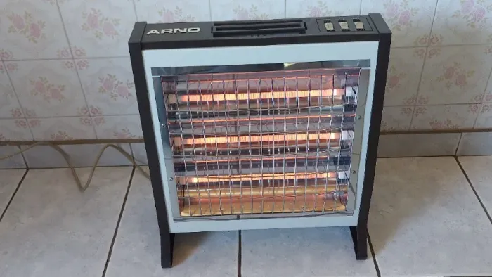 Aquecedor Elétrico Arno 1350 W Com 3 Temperaturas 110v- ac. cartão