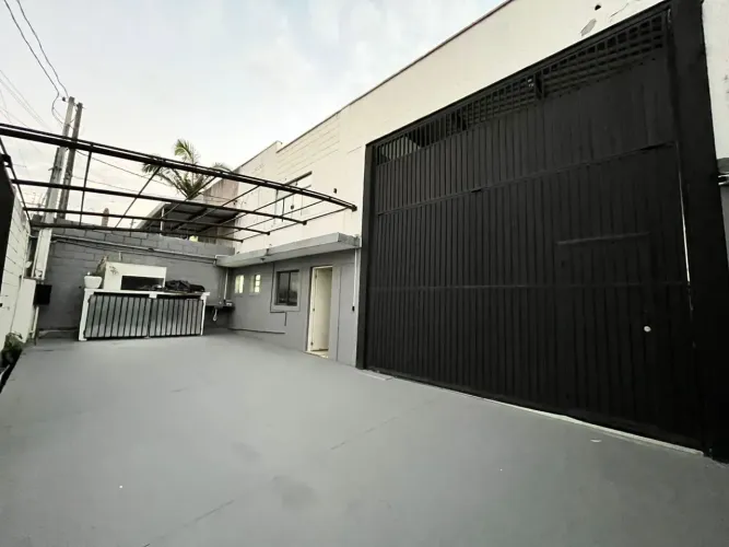 ALUGO ÓTIMO GALPÃO NO RESIDENCIAL ESTORIL!!