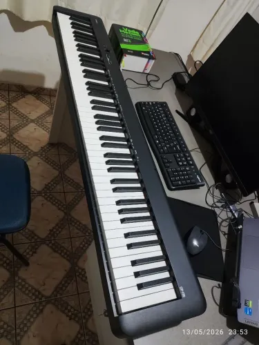 Piano CDP S100-BK