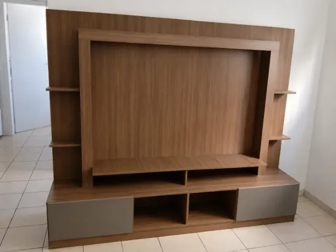 Rack com painel estante