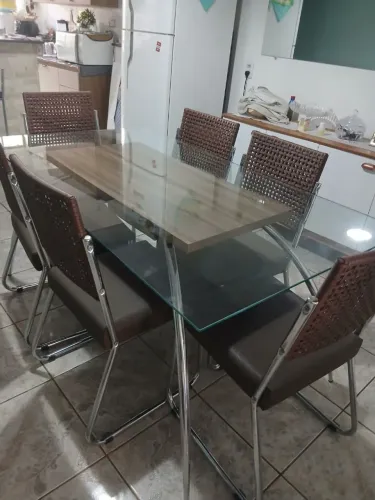 Conjunto sala de jantar com 6 cadeiras 