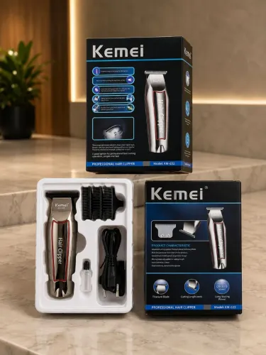 Máquina de Cortar Cabelo e Barba Kemei KM-032 Nova na Caixa