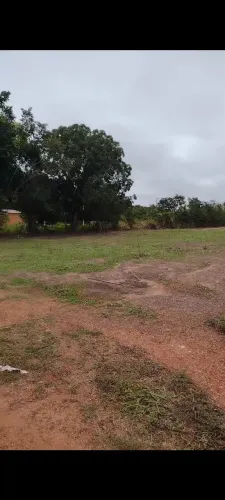 Vendo uma área de 4.671 metros.. No Pedra 90.