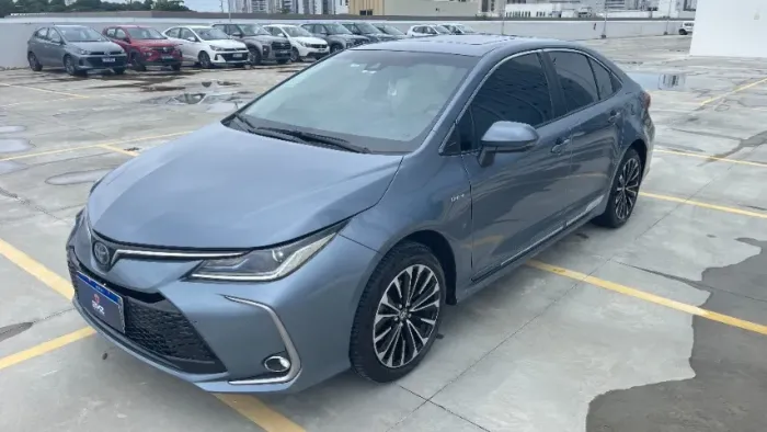 Toyota Corolla Altis Prem. Hybrid 1.8 Flex AUT 2025