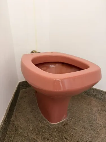 4 Vasos Sanitários Celite com válvula ou caixa acoplada - Venda conjunta ou separado