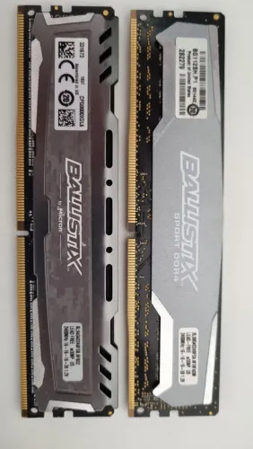 Kit 12 GB memória DDR4 2400 - 1x 8 gb + 1x 4 gb