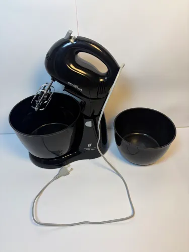 Batedeira Britânia Pérola 550P Turbo 500W Double Bowl 2 Tigelas Produto Novo