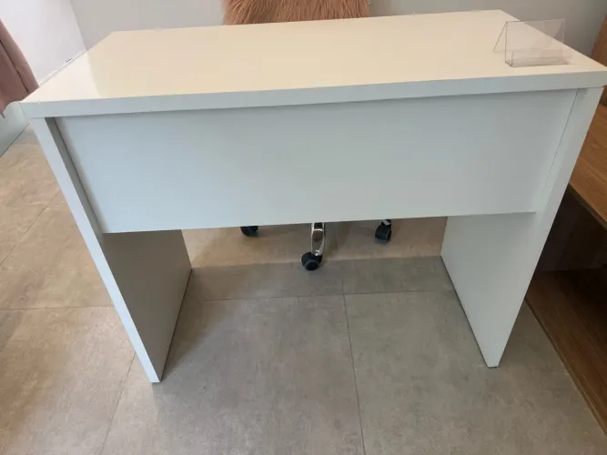 Mesa para escritório , estudo?