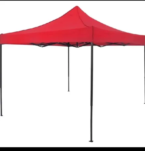 Vendo  duas  tenta gazeno dois meses de uso ses de uso obs !lona tricana por outra melhor 