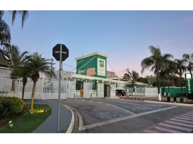 CASA RESIDENCIAL em SOROCABA - SP, HORTO FLORESTAL