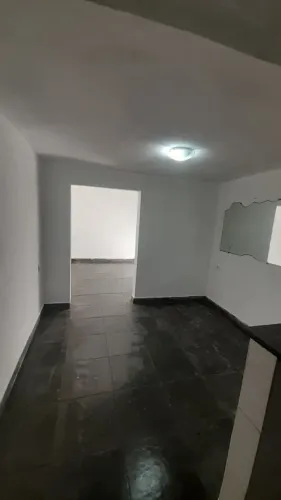 Casa - Próximo estação Saúde