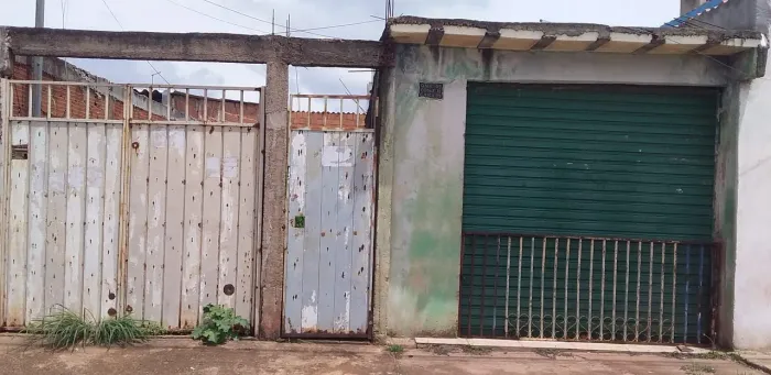 VENDE-SE LOTE COM UMA LOJA NA LAJE, CERAMICA E BANHEIRO DOCUMENTAÇÃO OK