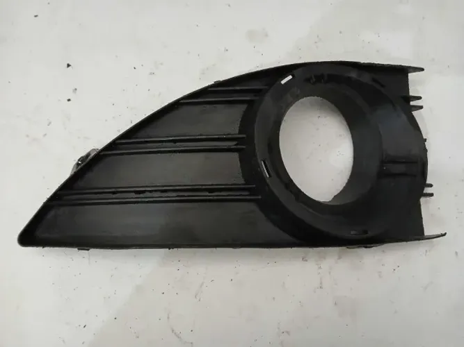 MOLDURA FAROL MILHA ESQUERDO RENAULT FLUENCE 2011/2014