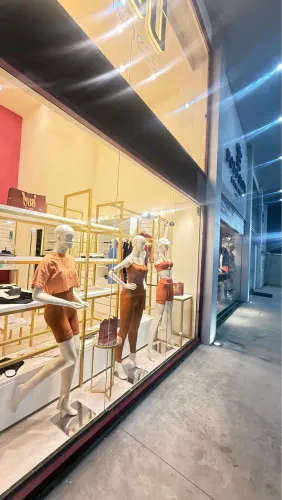 MANEQUINS FITNESS