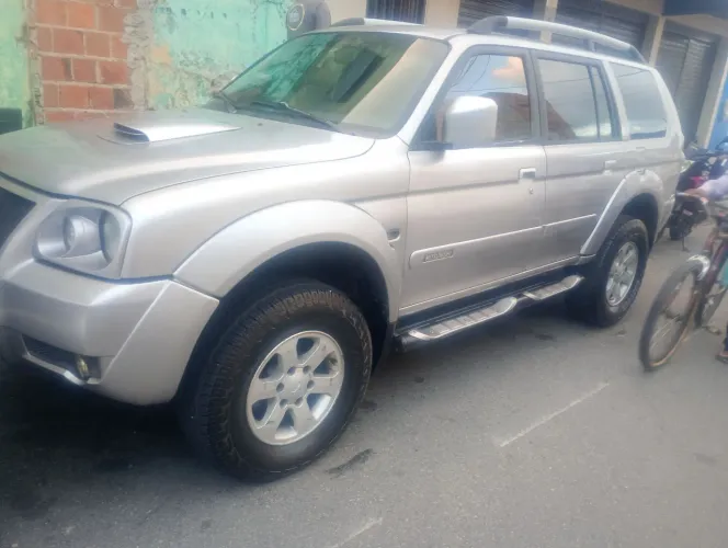 Mitsubishi Pajero Sport HPE 2.5 4X4 Diesel Aut. 2009