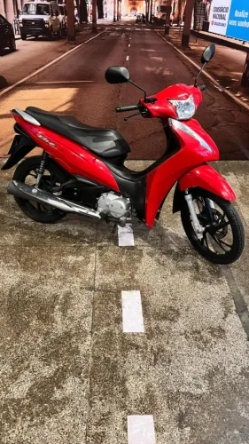 Moto Honda Biz 125 cc 23/23 Seminova. Aceita-se financiamento.