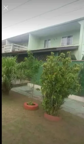 Alugo sobrado para temporada por dia, para Bombeiros, ou Vendo também.