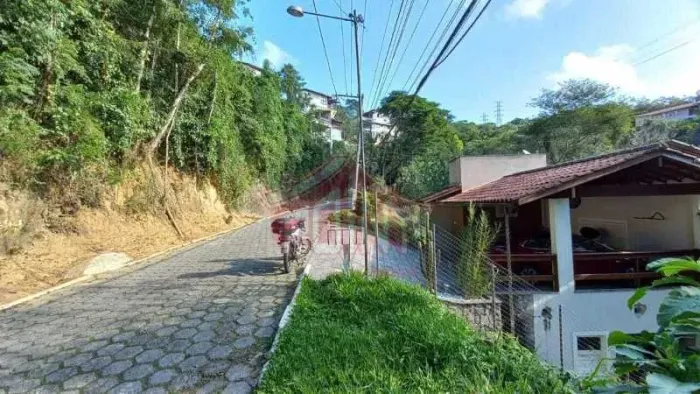 Terreno-À VENDA-Sapê-Niterói-RJ
