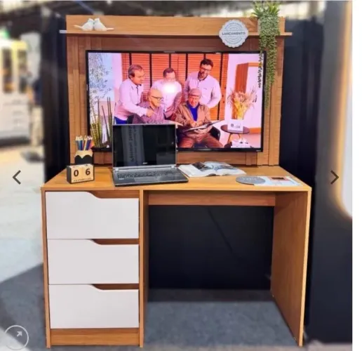 Escrivaninha Doble Office com Painel Ripado Cinamomo/Off White | Multifuncional