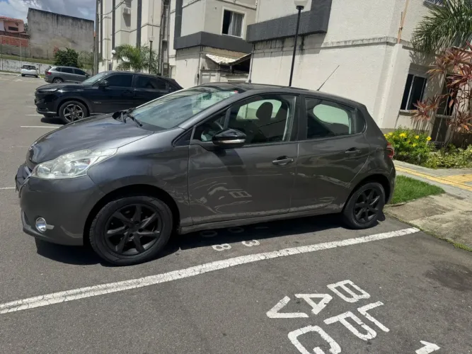 Peugeot 208 Active/active Pack 1.5 Flex 8V 5P 2014