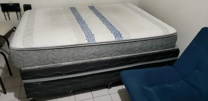 Cama casal box